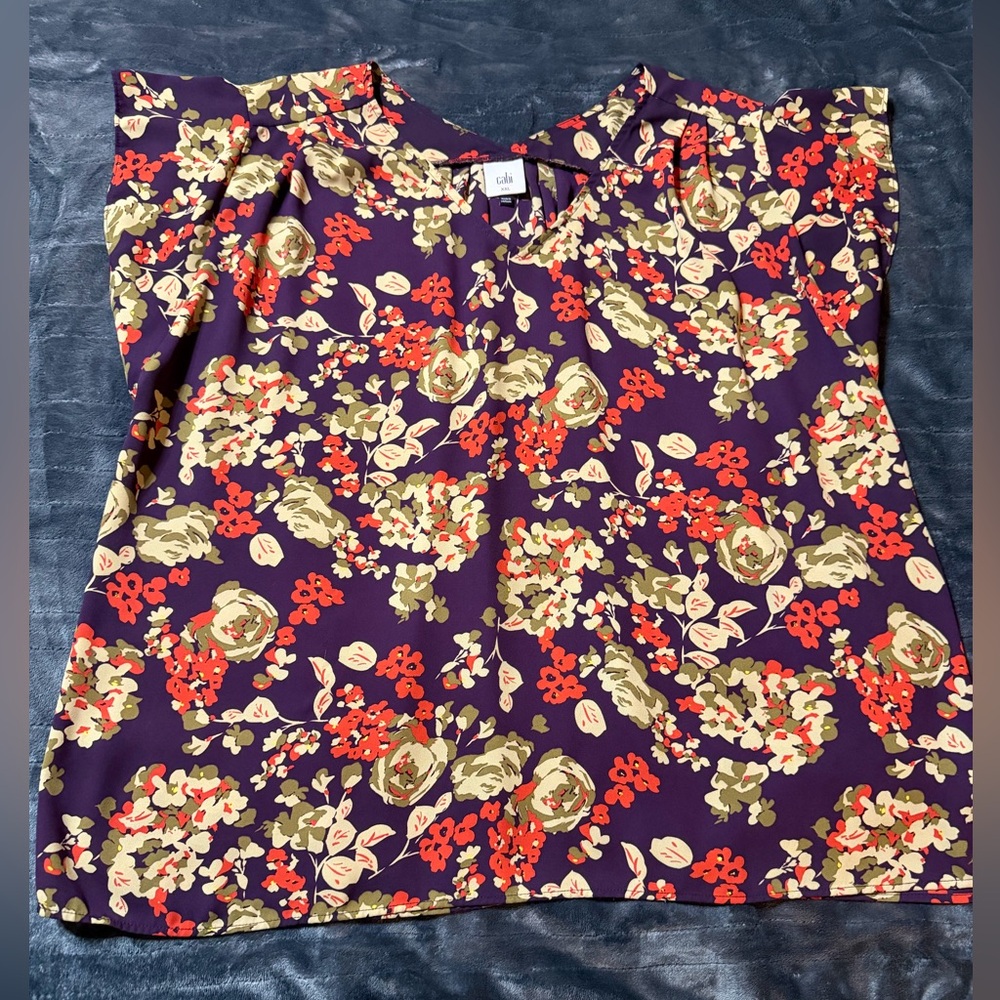 Cabi A La Mode Top
Floral Print Women's Top